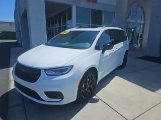 Chrysler Pacifica 2025 Limited 4dr Mini-Van