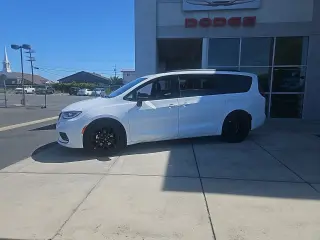Chrysler Pacifica 2025 Limited 4dr Mini-Van
