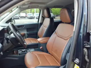 Ford Maverick 2023 AWD XL 4dr SuperCrew 4.5 ft. SB