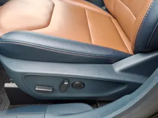Ford Maverick 2023 AWD XL 4dr SuperCrew 4.5 ft. SB