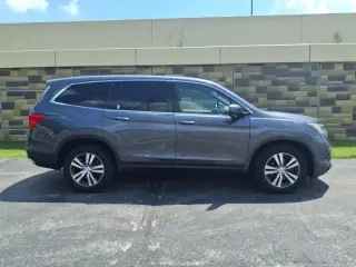 Honda Pilot 2016 AWD EX-L 4dr SUV w/RES