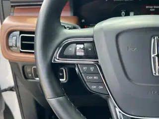 Lincoln Nautilus 2023 AWD Reserve 4dr SUV