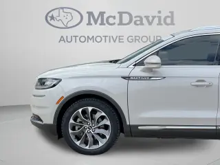 Lincoln Nautilus 2023 AWD Reserve 4dr SUV