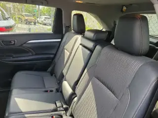 Toyota Highlander 2019 LE 4dr SUV (3.5L V6)