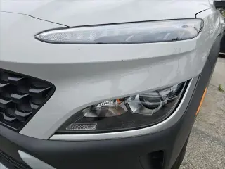 Hyundai KONA 2023 AWD SE 4dr Crossover