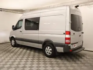Mercedes-Benz Sprinter 2018 4x2 2500 3dr 144 in. WB High Roof Crew Van