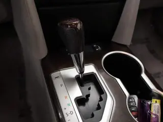 Toyota Camry 2012 SE V6 4dr Sedan