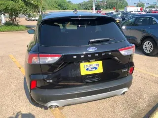 Ford Escape 2021 AWD SE 4dr SUV