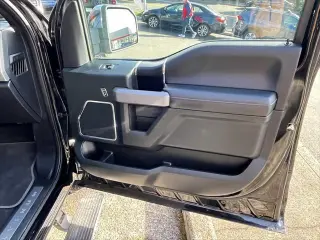 Ford F-150 2019 4x4 Platinum 4dr SuperCrew 5.5 ft. SB