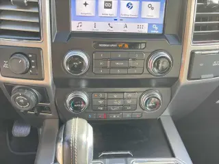 Ford F-150 2019 4x4 Platinum 4dr SuperCrew 5.5 ft. SB