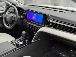 Toyota Camry 2026 AWD XLE 4dr Sedan