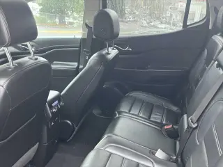 GMC Acadia 2021 4x4 Denali 4dr SUV