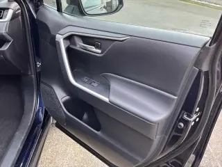 Toyota RAV4 2025 AWD XLE 4dr SUV