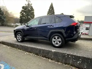 Toyota RAV4 2025 AWD XLE 4dr SUV