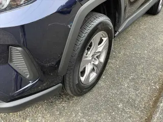 Toyota RAV4 2025 AWD XLE 4dr SUV
