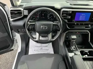 Toyota Tundra 2022 4x2 SR5 4dr CrewMax Cab Pickup SB