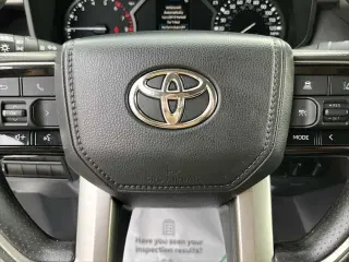 Toyota Tundra 2022 4x2 SR5 4dr CrewMax Cab Pickup SB
