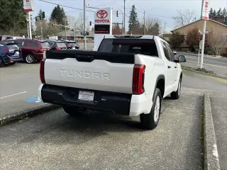 Toyota Tundra 2022 4x2 SR5 4dr CrewMax Cab Pickup SB
