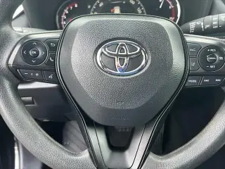 Toyota RAV4 2024 AWD XLE 4dr SUV