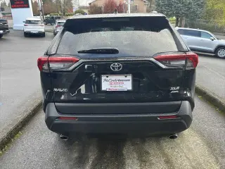 Toyota RAV4 2024 AWD XLE 4dr SUV