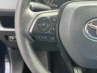 Toyota RAV4 2025 AWD XLE 4dr SUV