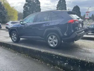 Toyota RAV4 2025 AWD XLE 4dr SUV