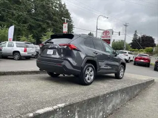 Toyota RAV4 2025 AWD XLE 4dr SUV