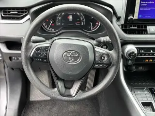 Toyota RAV4 2025 AWD XLE 4dr SUV
