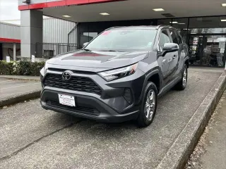 Toyota RAV4 2025 AWD XLE 4dr SUV