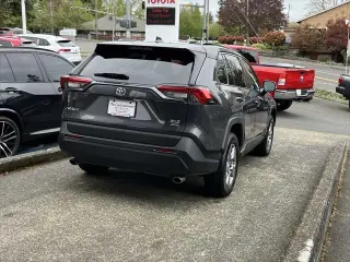 Toyota RAV4 2025 AWD XLE 4dr SUV