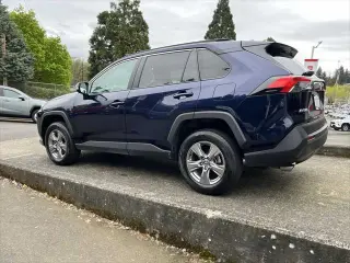 Toyota RAV4 2025 AWD XLE 4dr SUV