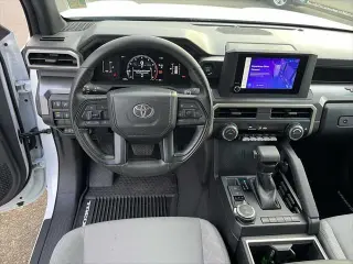 Toyota Tacoma 2024 4x4 SR5 4dr Double Cab 6.1 ft LB