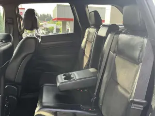 Jeep Grand Cherokee 2019 4x4 Altitude 4dr SUV