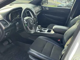 Jeep Grand Cherokee 2019 4x4 Altitude 4dr SUV