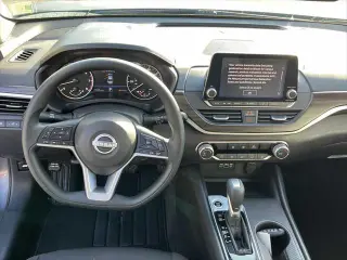 Nissan Altima 2025 2.5 SV 4dr Sedan