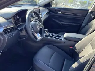 Nissan Altima 2025 2.5 SV 4dr Sedan
