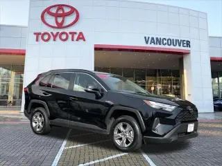 Toyota RAV4 2024 AWD XLE 4dr SUV