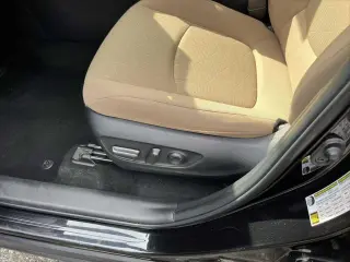 Toyota RAV4 2024 AWD XLE 4dr SUV