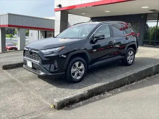 Toyota RAV4 2024 AWD XLE 4dr SUV