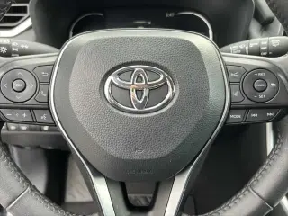 Toyota RAV4 2024 AWD XLE 4dr SUV