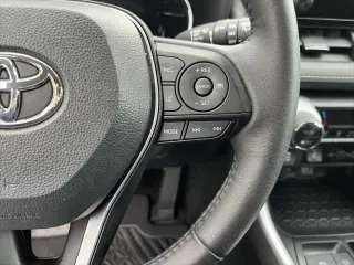 Toyota RAV4 2024 AWD XLE 4dr SUV