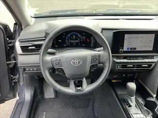 Toyota Camry 2025 AWD LE 4dr Sedan