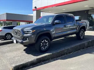 Toyota Tacoma 2023 4x4 TRD Sport 4dr Double Cab 5.0 ft SB 6A