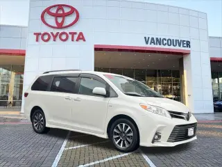 Toyota Sienna 2019 AWD XLE 7-Passenger 4dr Mini-Van