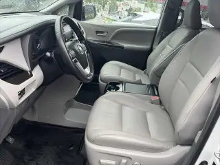 Toyota Sienna 2019 AWD XLE 7-Passenger 4dr Mini-Van