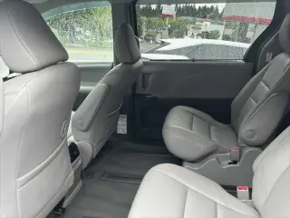 Toyota Sienna 2019 AWD XLE 7-Passenger 4dr Mini-Van