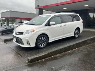 Toyota Sienna 2019 AWD XLE 7-Passenger 4dr Mini-Van