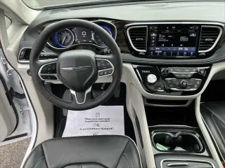 Chrysler Pacifica 2024 Limited 4dr Mini-Van