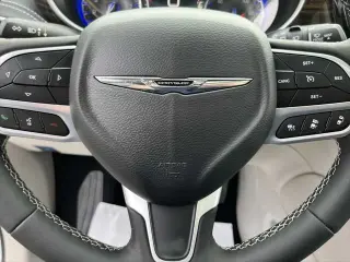 Chrysler Pacifica 2024 Limited 4dr Mini-Van