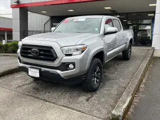Toyota Tacoma 2023 4x4 SR5 V6 4dr Double Cab 6.1 ft LB